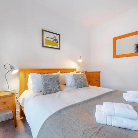 3 Bed In Oc-lr080 *